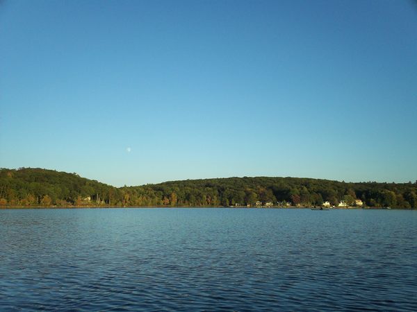 Manchaug Pond Foliage photo