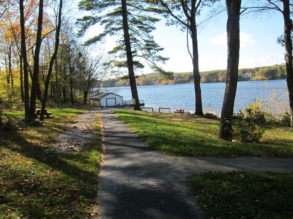 Sutton MA Foliage photo